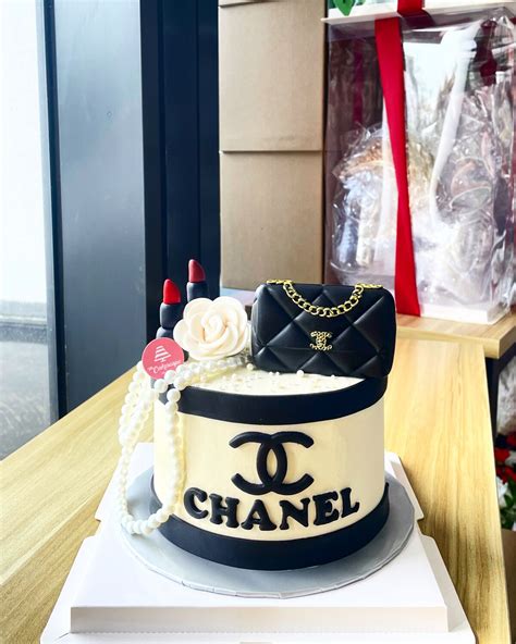 chanel cake video